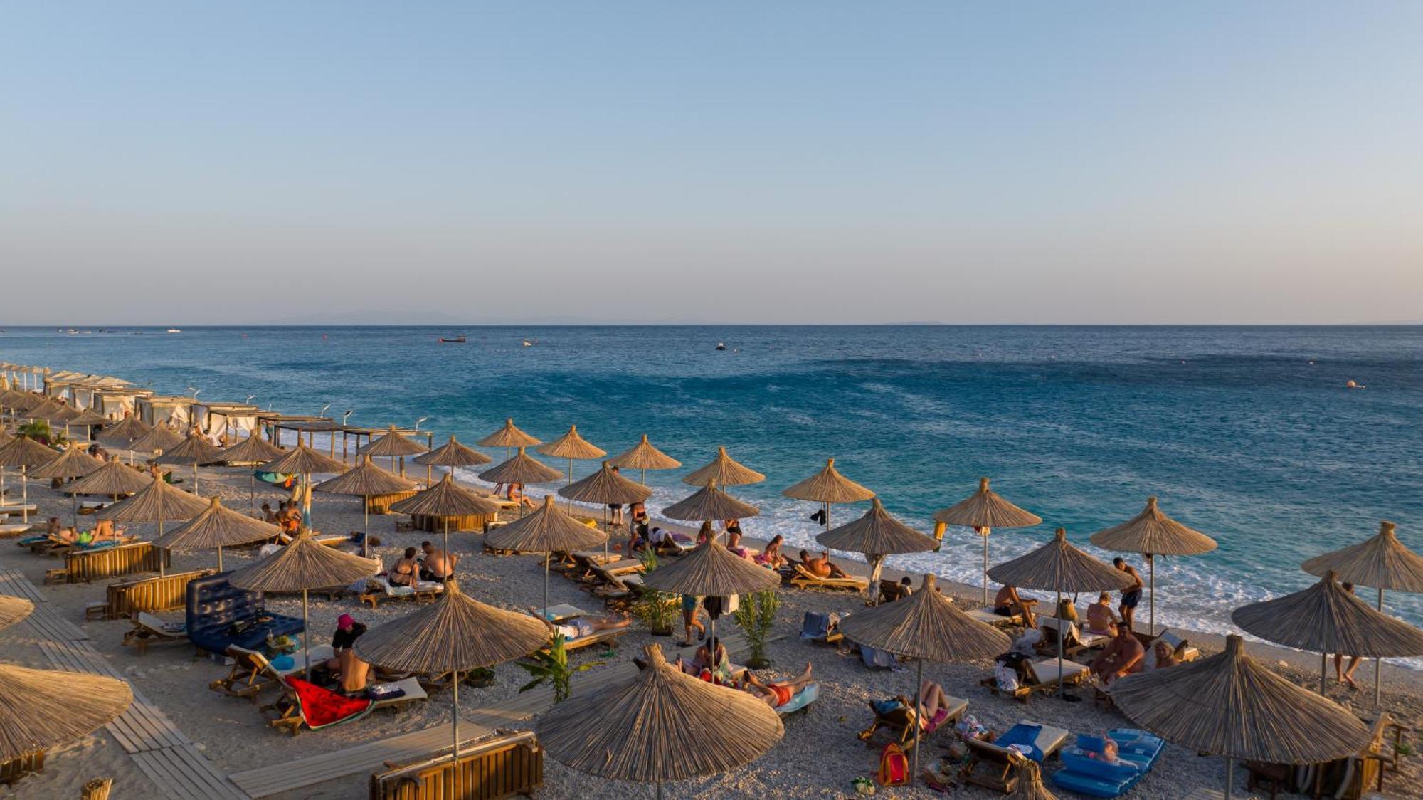 Domi Beach Valley เดอร์มี ภายนอก รูปภาพ