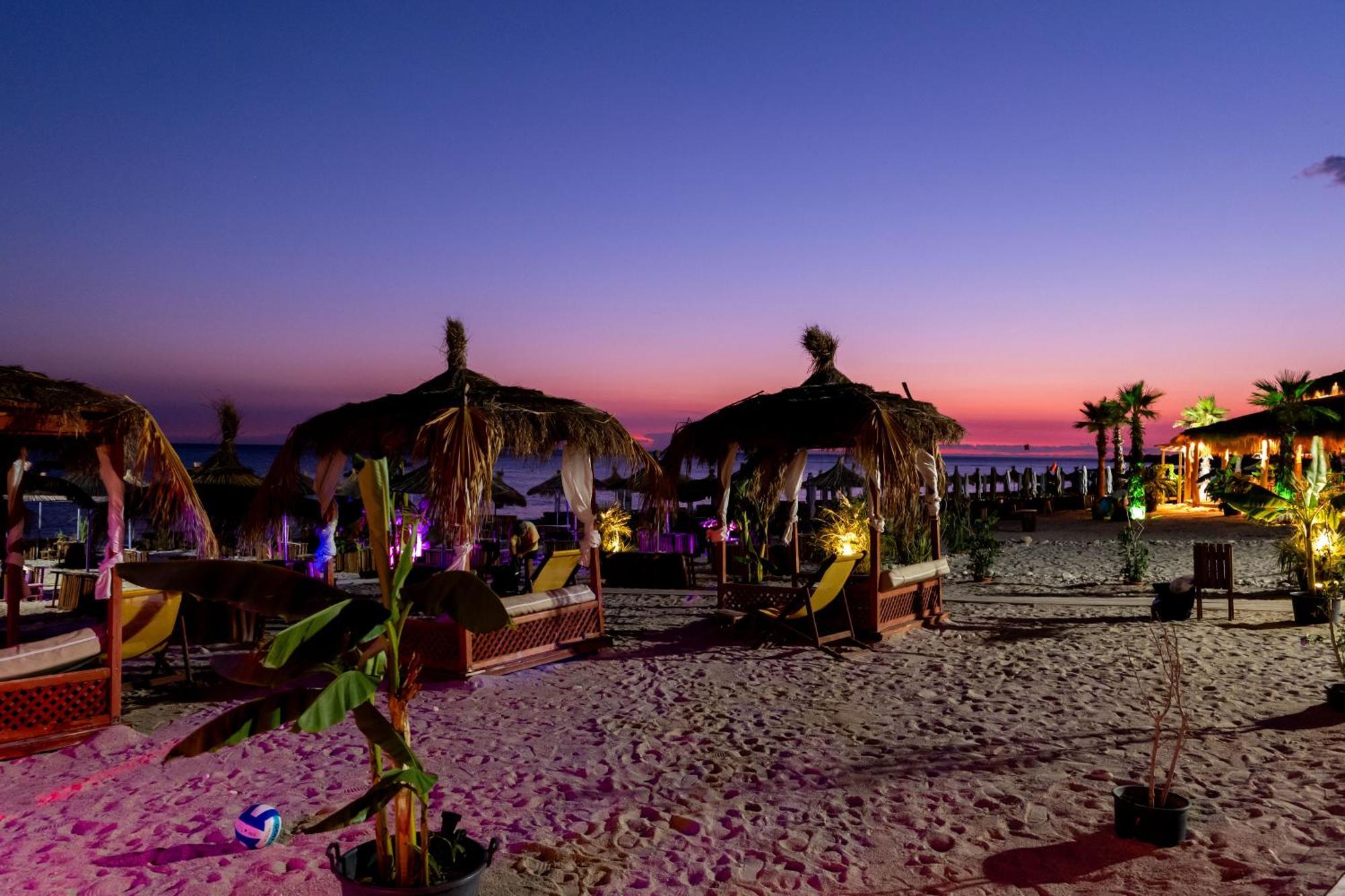 Domi Beach Valley เดอร์มี ภายนอก รูปภาพ